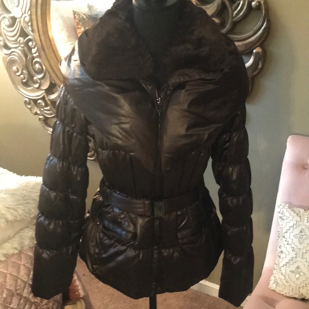 Madison down coat w/fur❤️